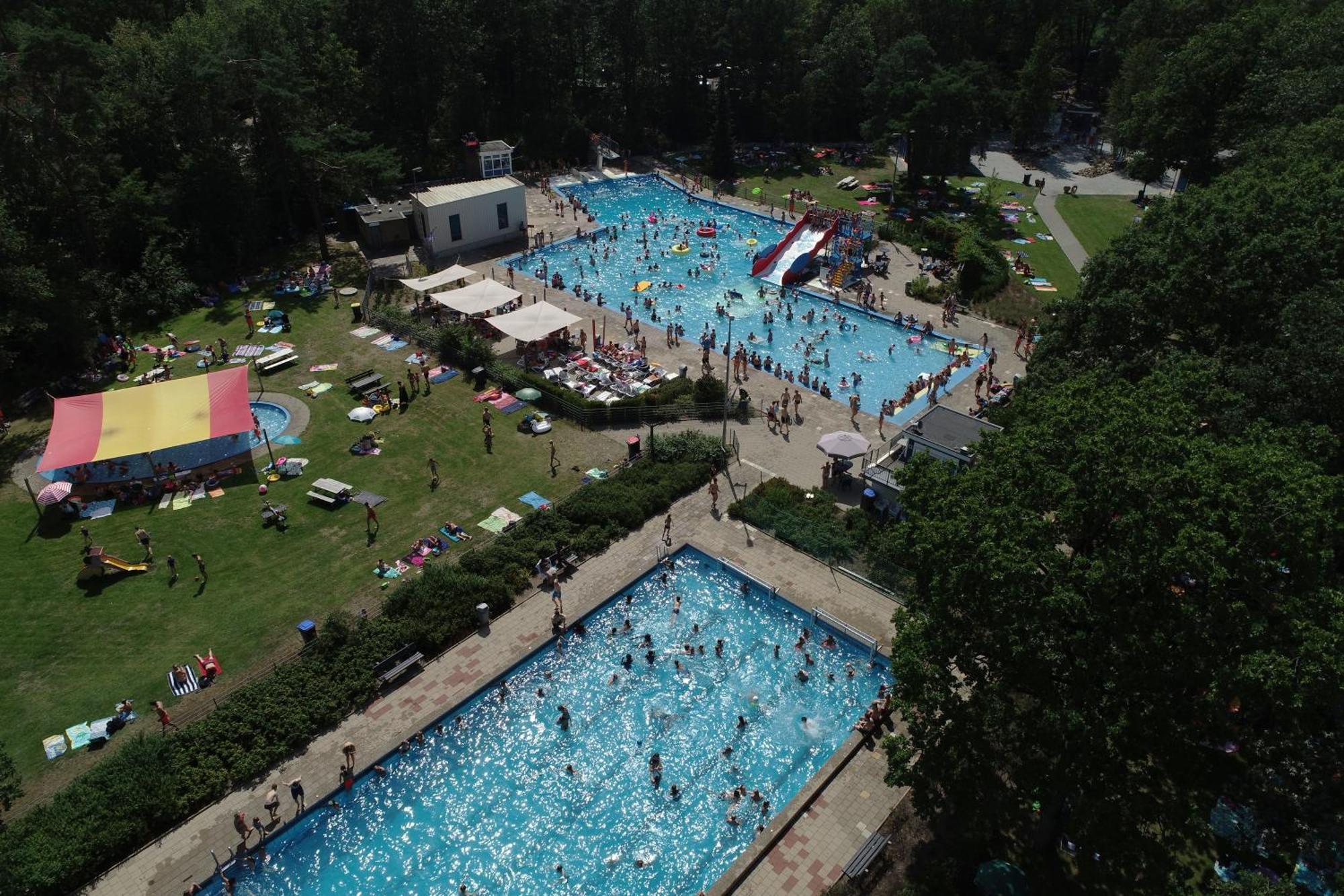 Vakantiepark Hoelte レイッセン エクステリア 写真